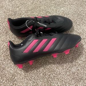 NEW Adidas Soccer Cleats! Child 4